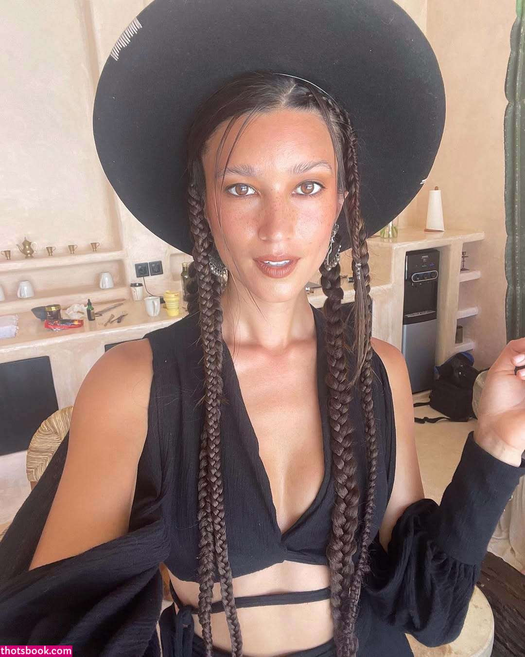 Natalia Lalonde Photo #6