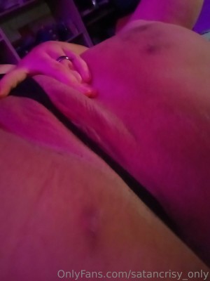 Crisy Gothic Photo #16