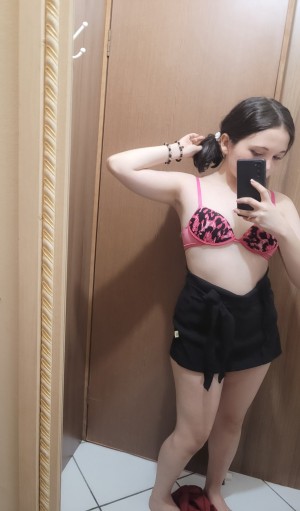 eternallyaliceee Photo #29