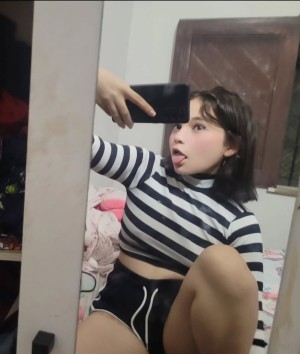 eternallyaliceee Photo #35