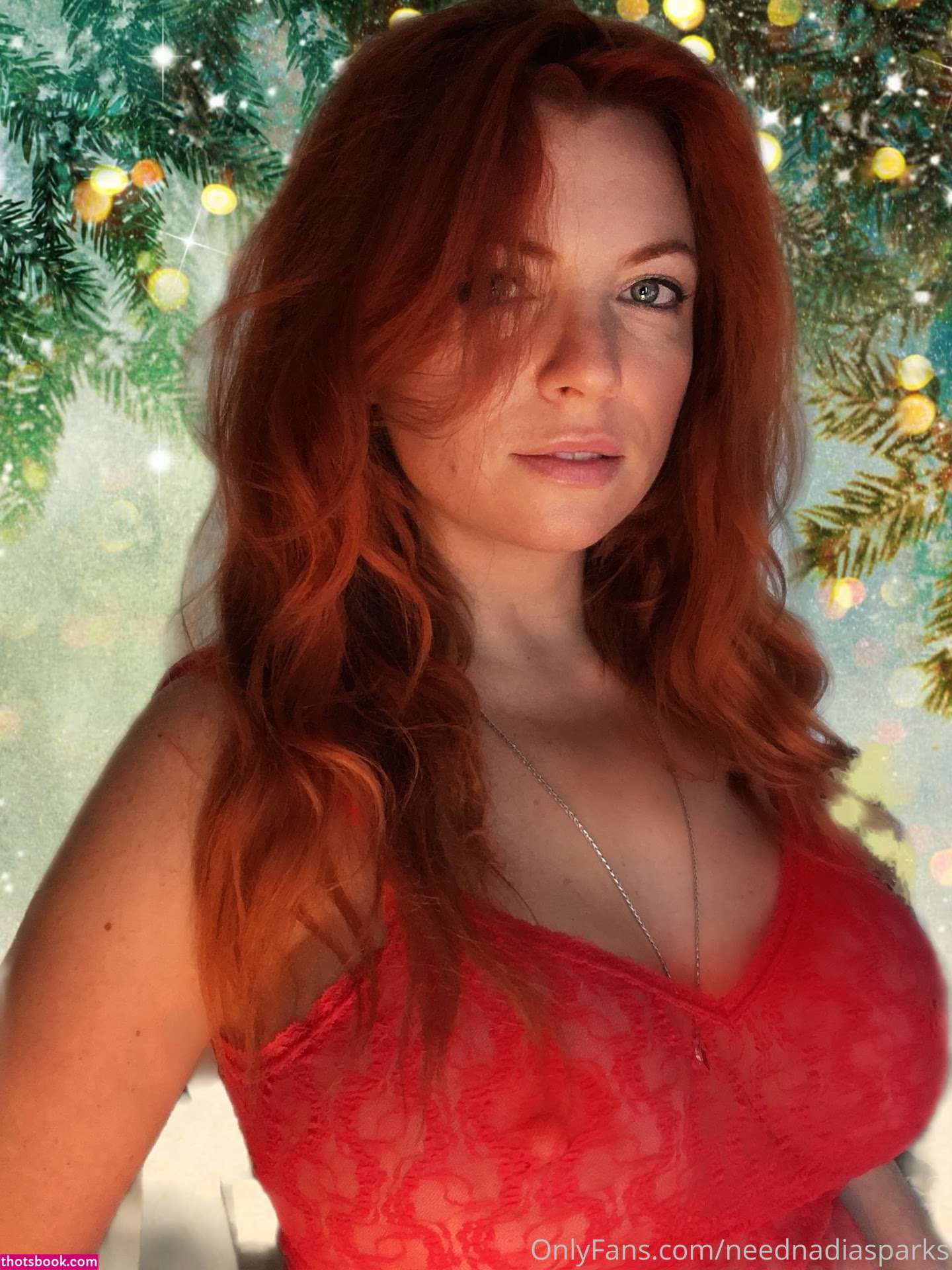 Iris Goldea Photo #20