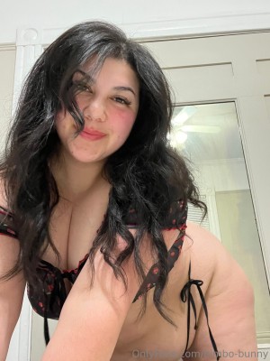 Local Bimbo Photo #18