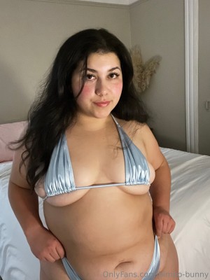 Local Bimbo Photo #27