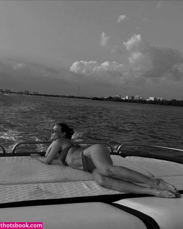 Nanette Nicole Photo #26