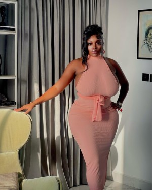 Bossmother Photo #28