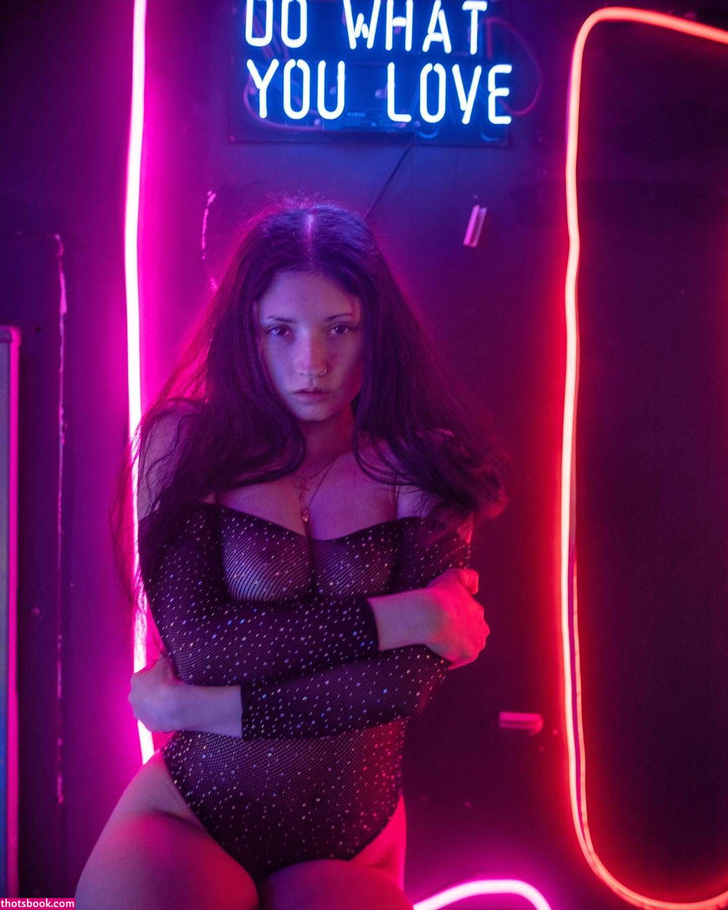 Gianna Fung Photo #5