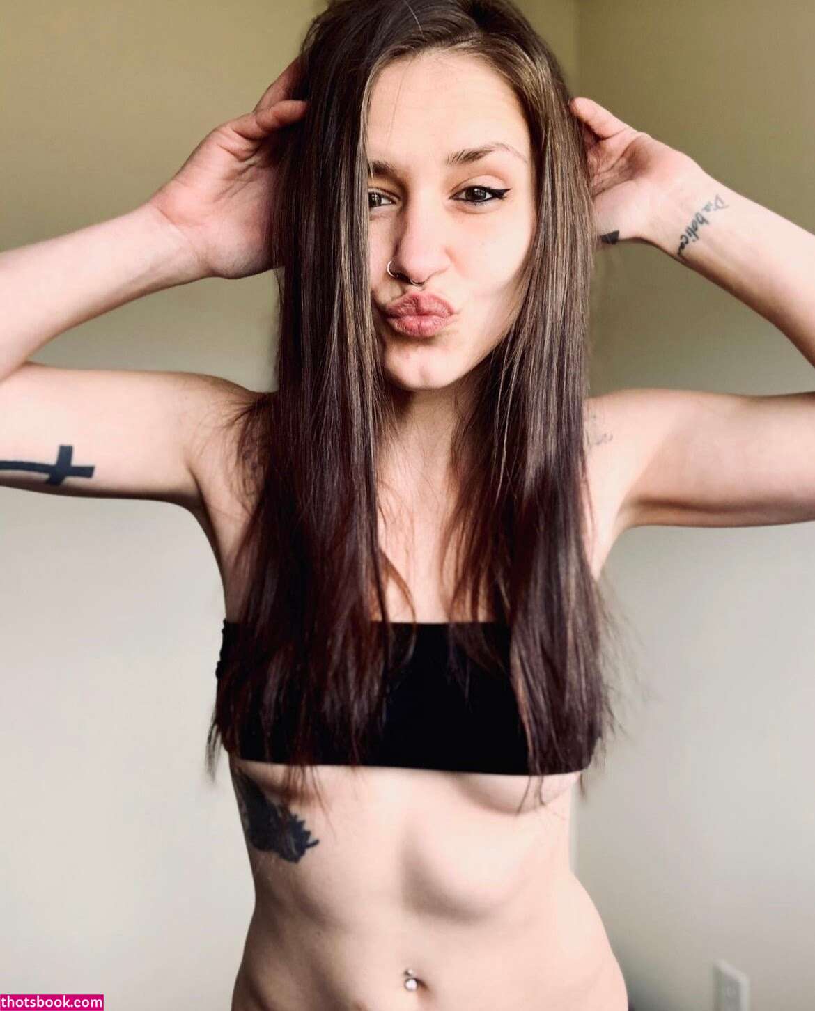 Goth Paradise Photo #13