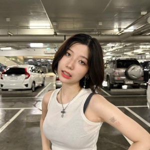 khunsorxor Photo #17