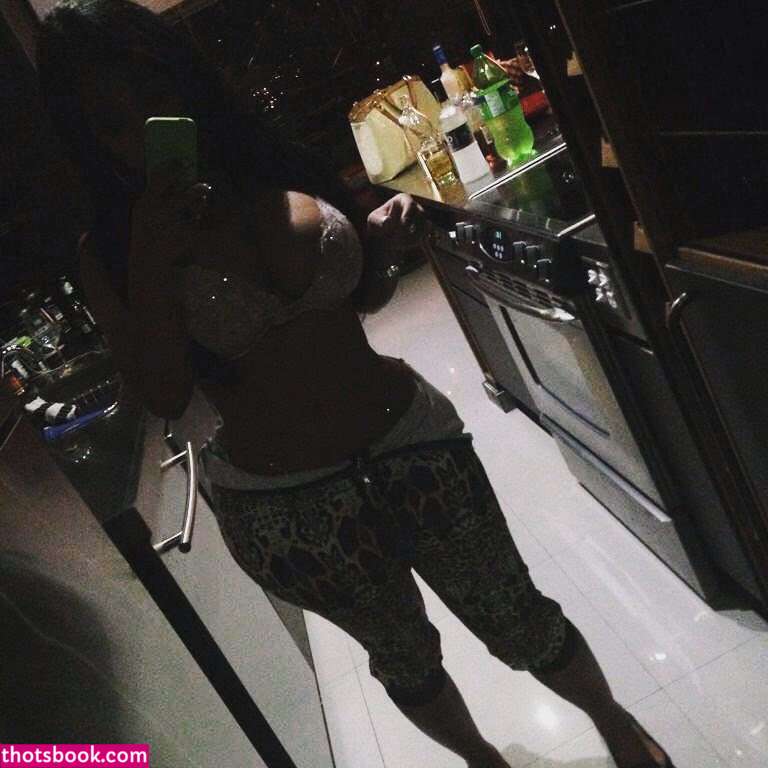 persiaanbaddie1 Photo #1