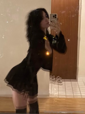 Ladymcbeth Photo #21