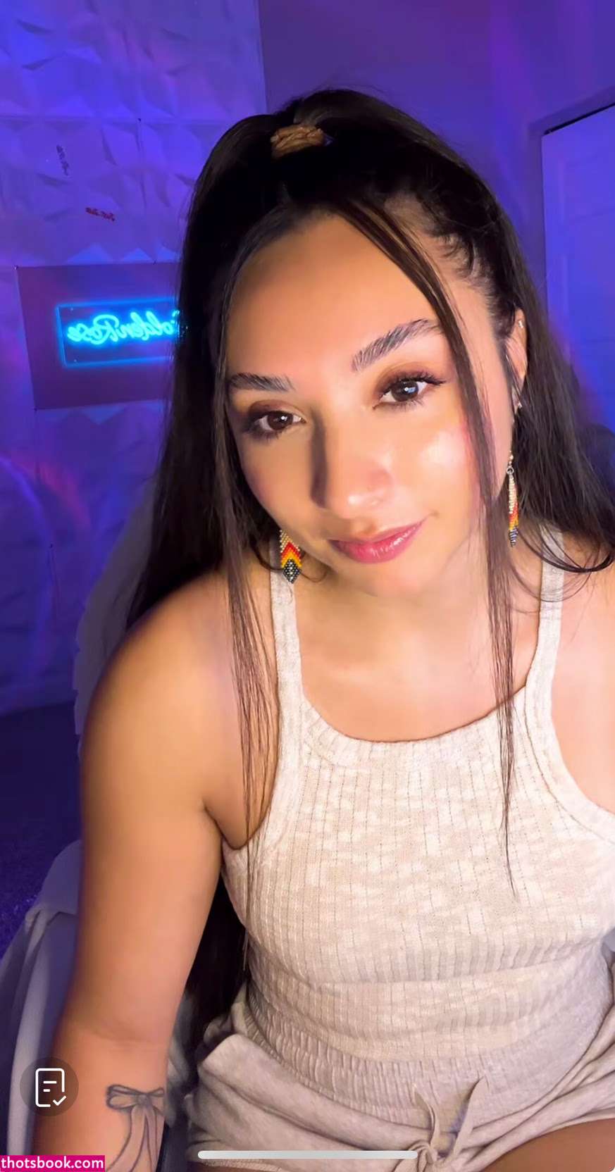 Theegoldenrose Photo #49