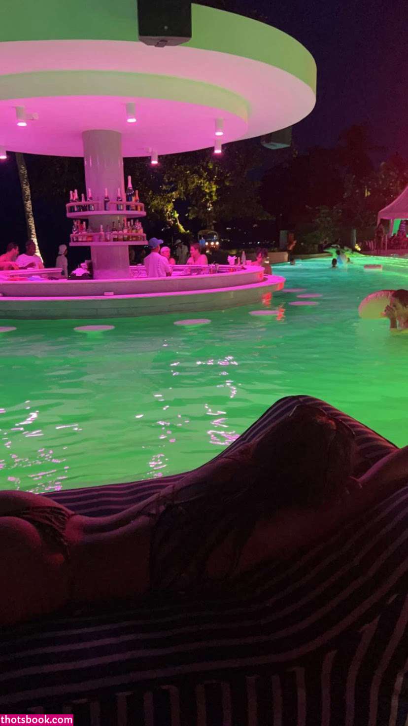 aimeejaihall Photo #42