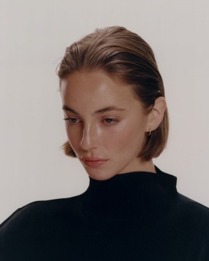 Amelie Manzoli Photo #169