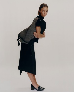 Amelie Manzoli Photo #170