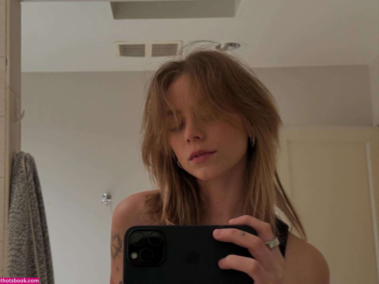 Anna Shumate Photo #83