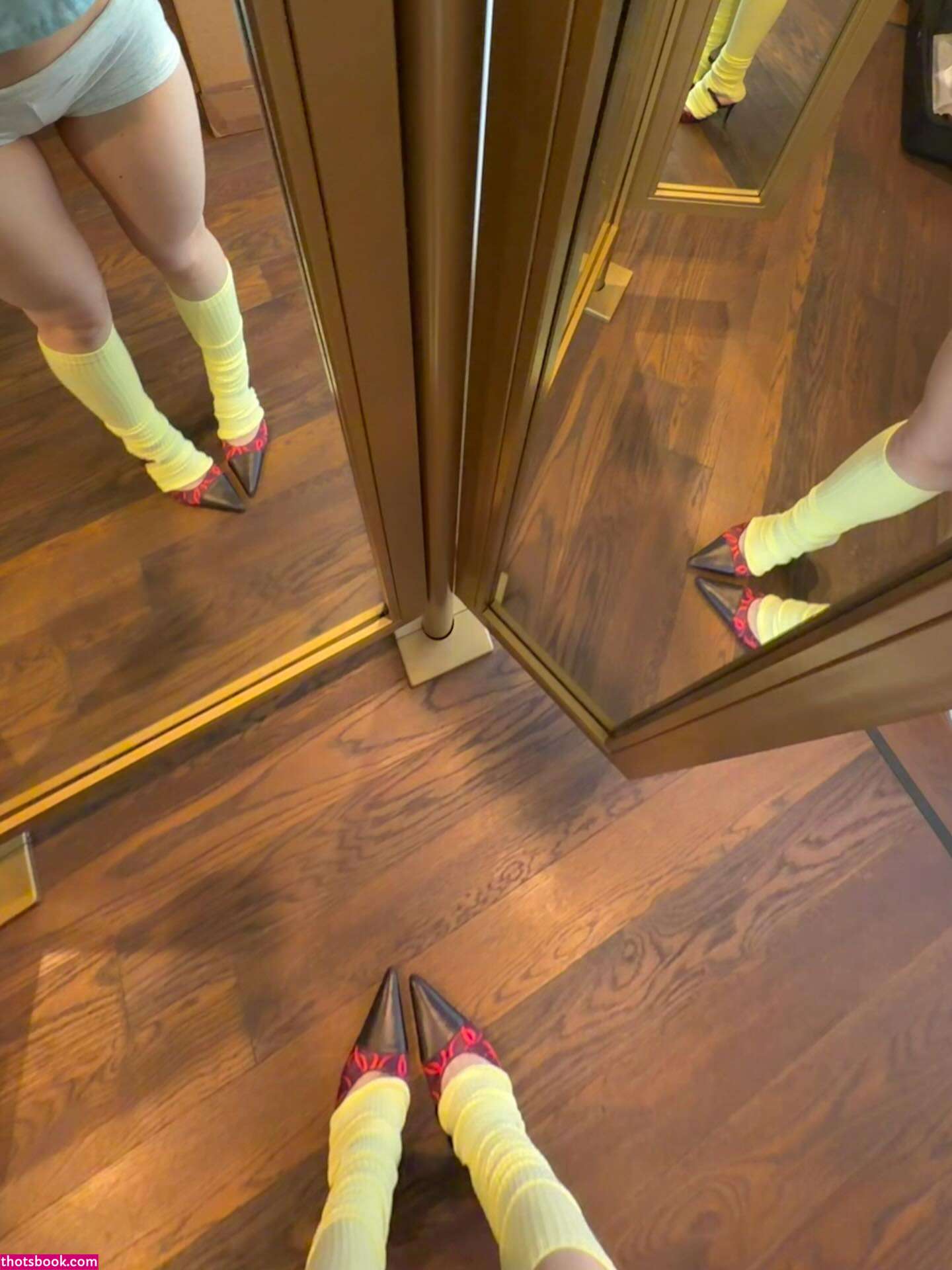 Demitra Kalogeras Photo #39