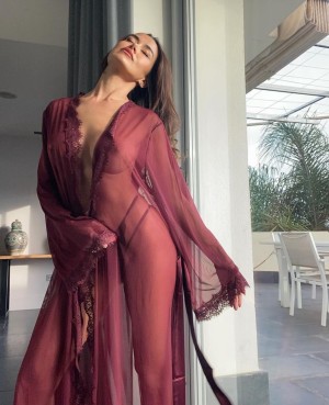 Eva Padlock Photo #139