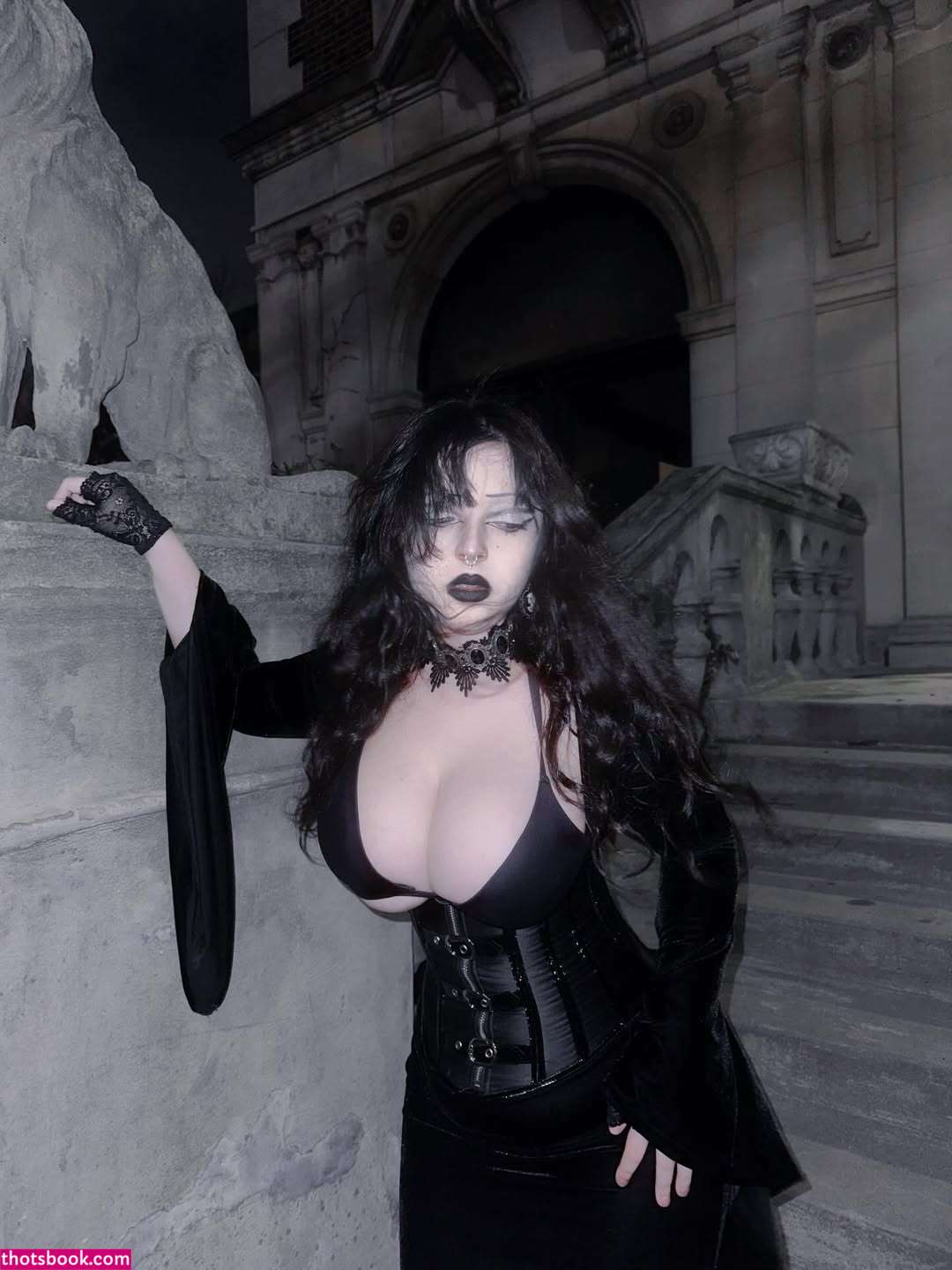 ghoulishbats Photo #38