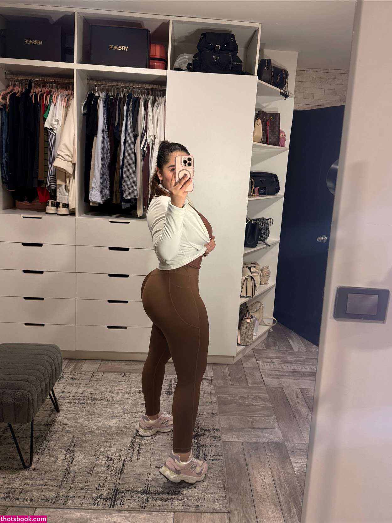 Arzit Aguilar Photo #33