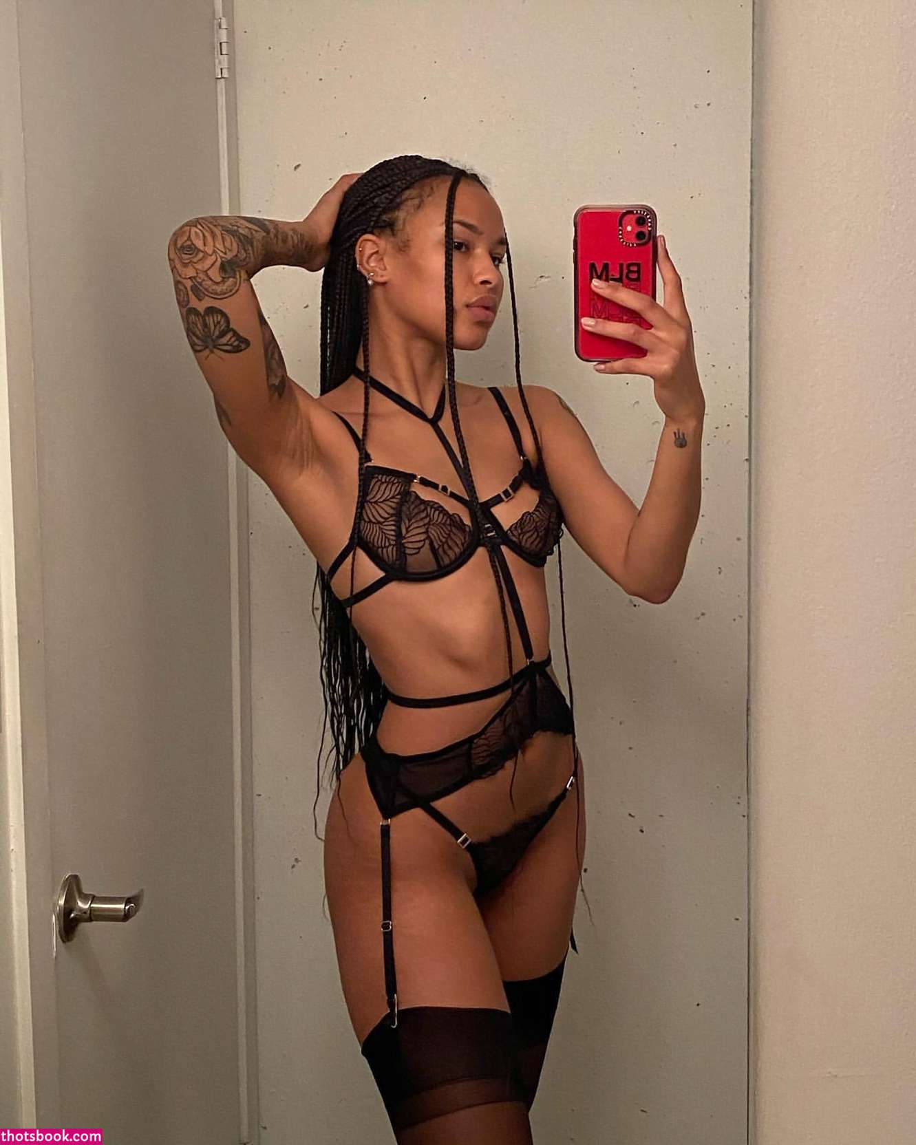 Chloe Christian Photo #2