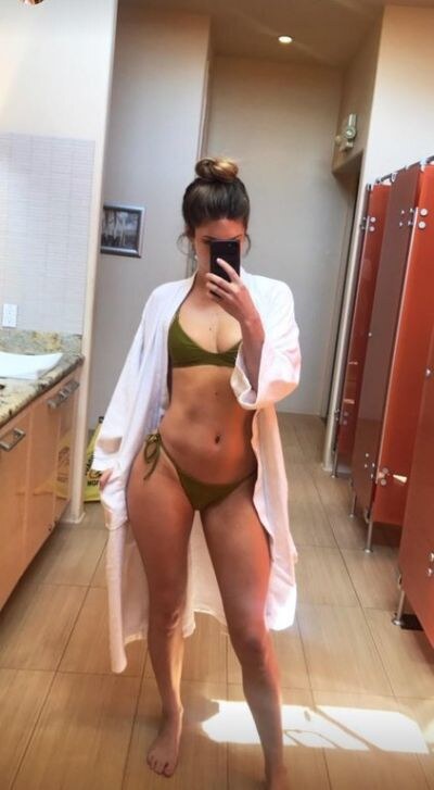 Hannah Stocking Photo #24