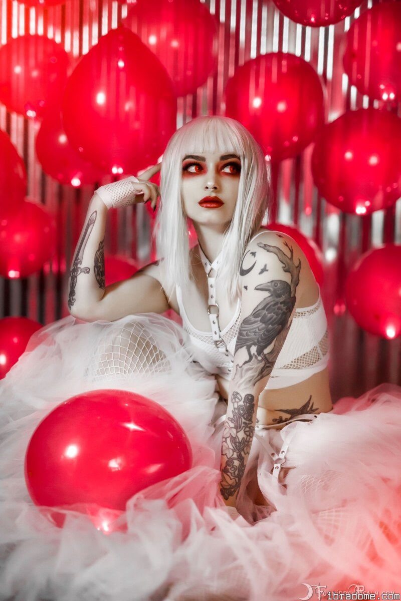 Forbiddenrealm Photo #3