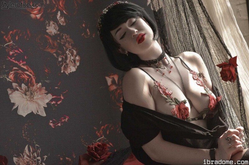 Anastasia August Photo #34