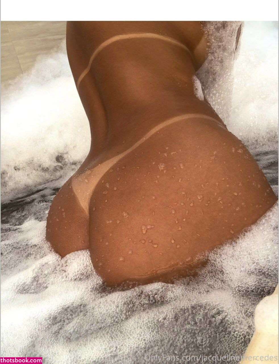 Jacqueline Mercedes Photo #18