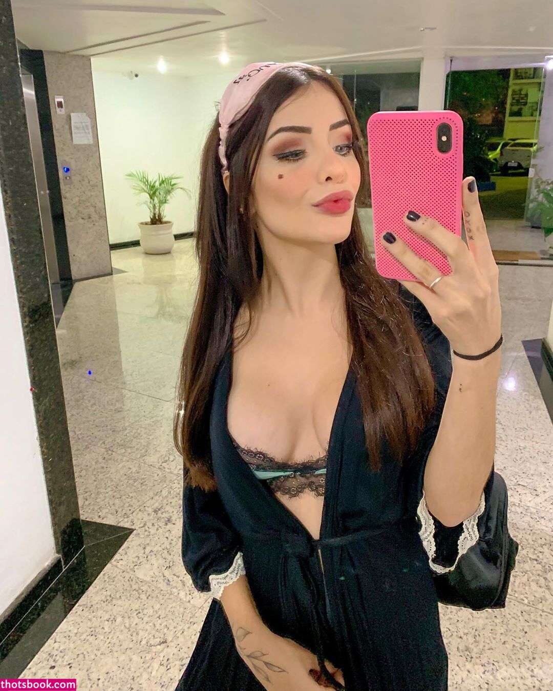 Vitoria Castro Photo #6