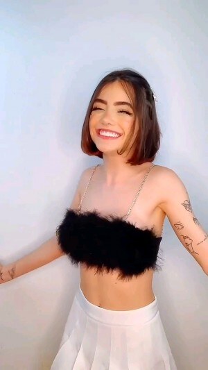 Vitoria Castro Photo #2