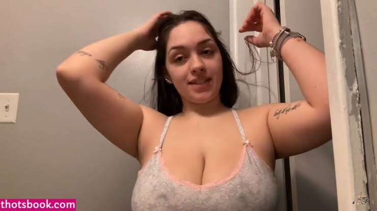 Hariel Ferrari Photo #18