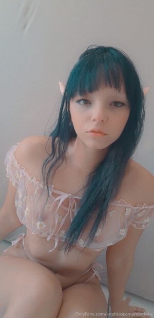 Sophia Scamander Photo #36