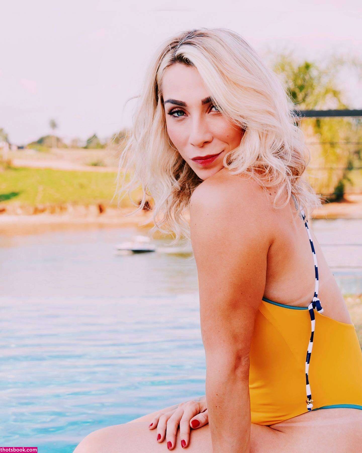 Naty Graciano Photo #5