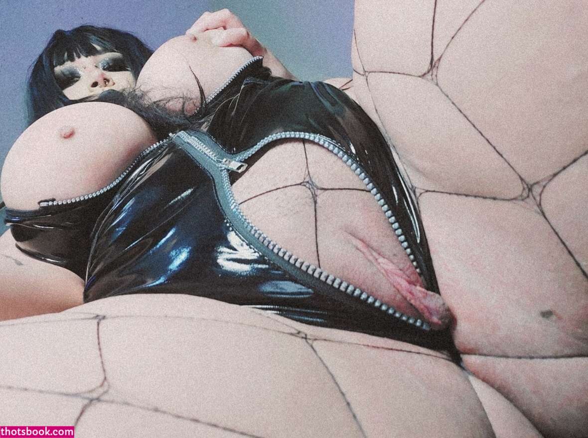 Isa Castro Photo #32