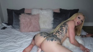 Harley Lavey Photo #3