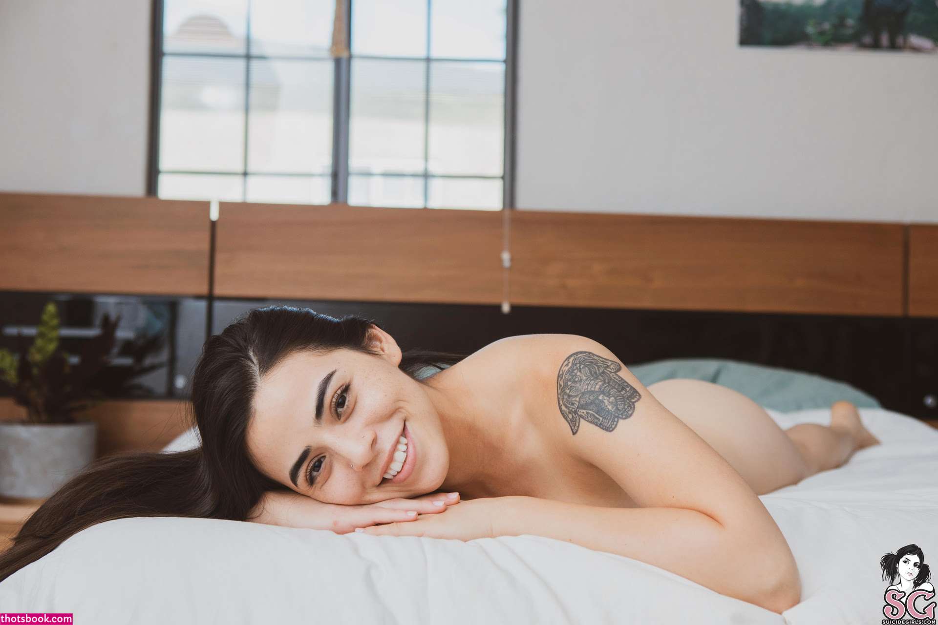 Mercurymei Photo #36