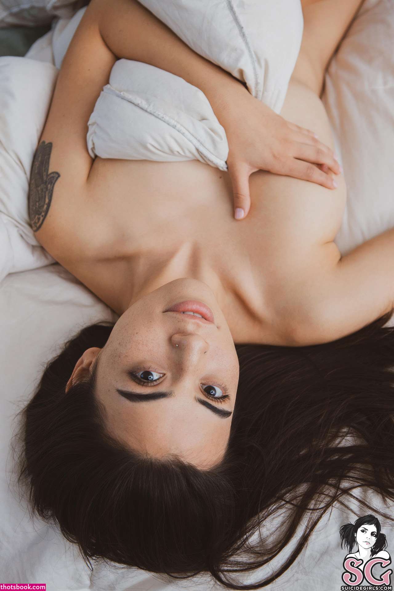 Mercurymei Photo #42