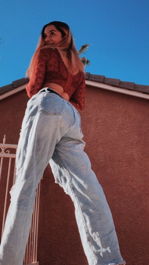 Jean Louie Photo #70