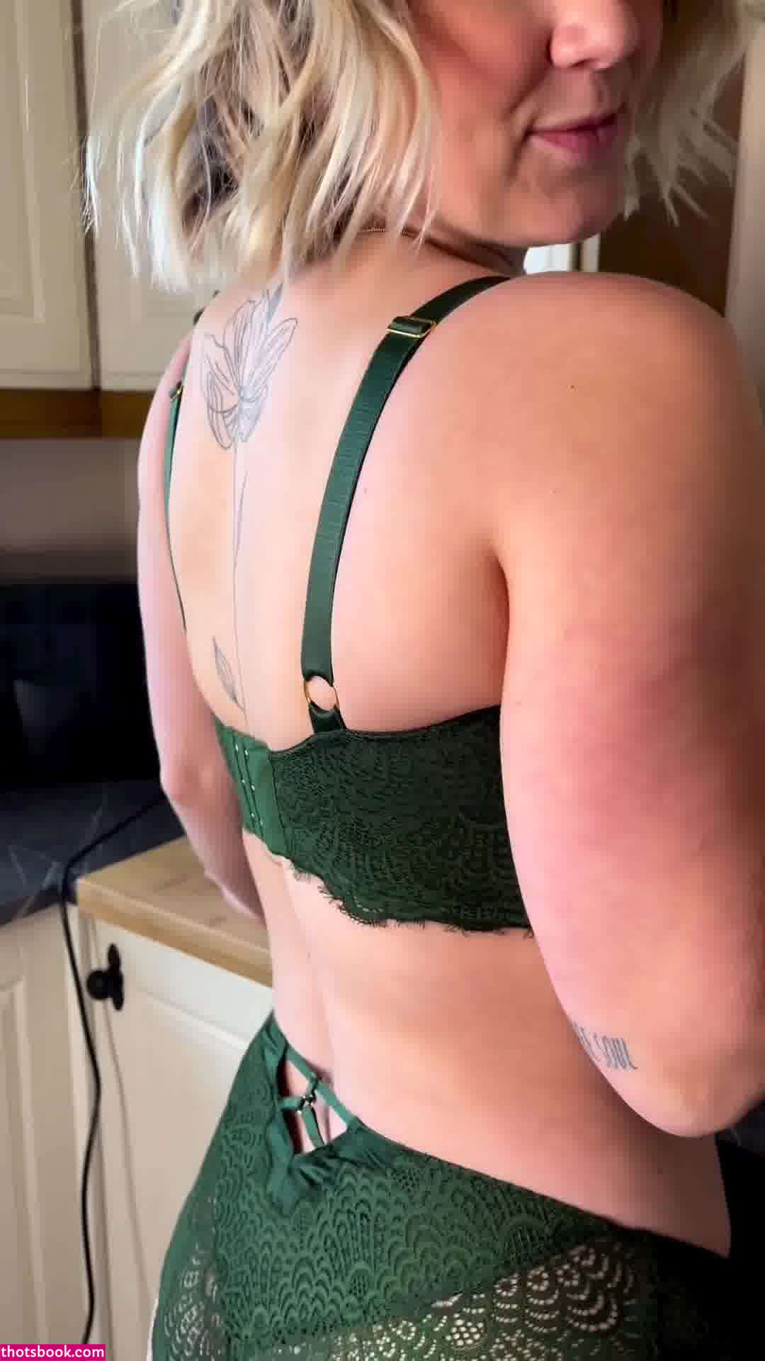 Saterra Lynn Photo #44