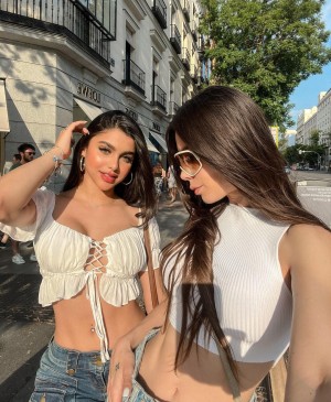 Valeria Carruyo Photo #17