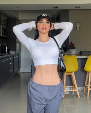 Valeria Carruyo Photo #24