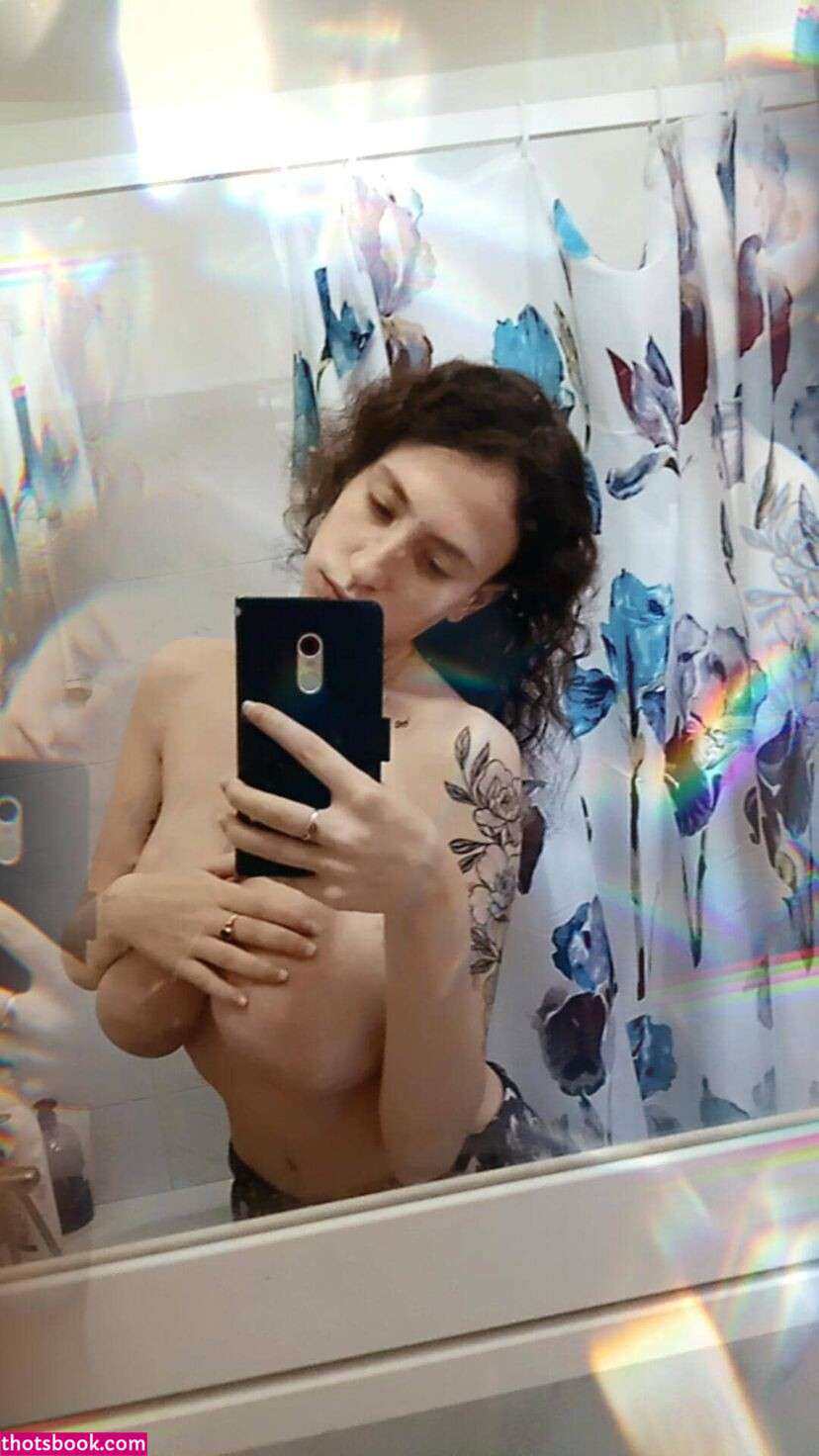 Yasmin Avrahami Photo #11