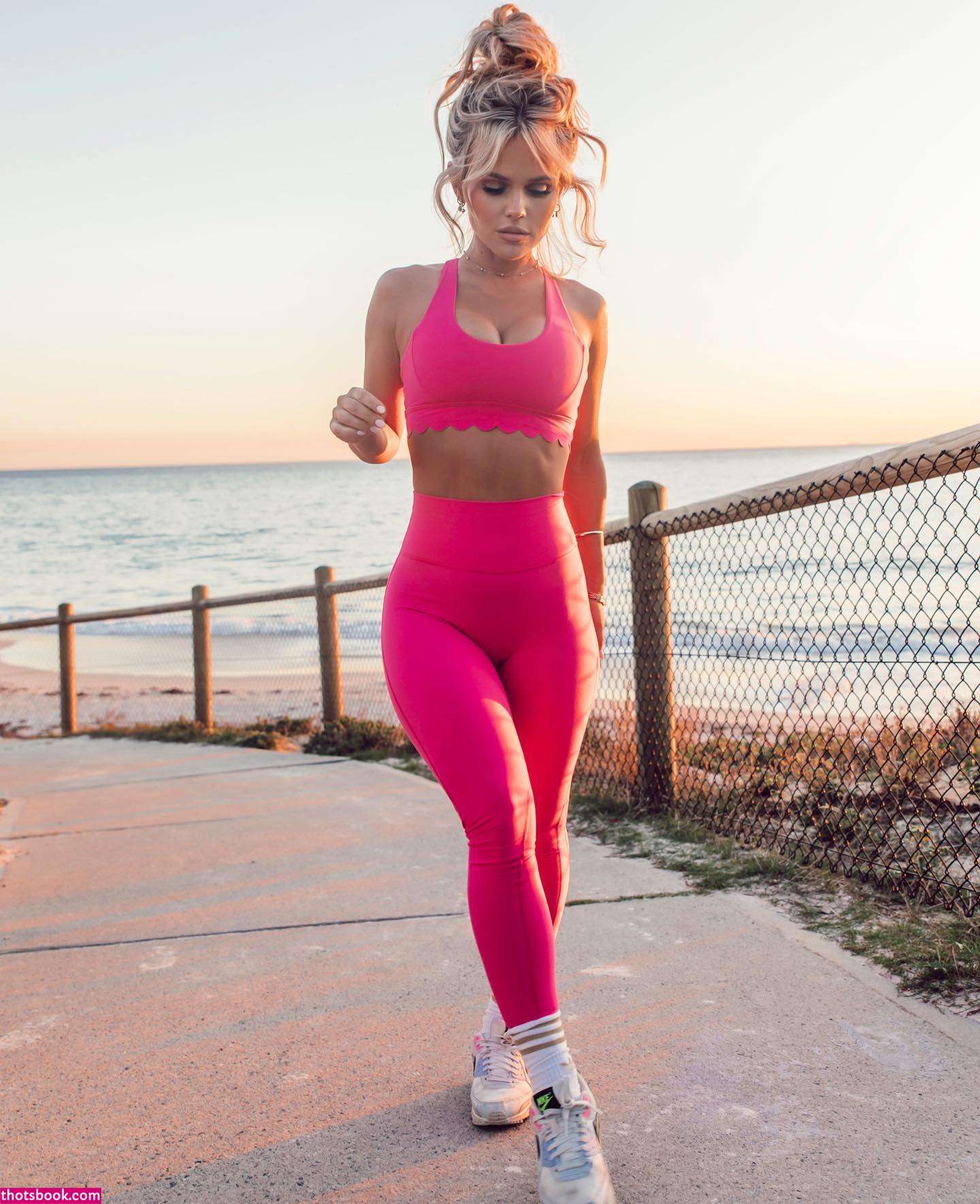 Hilde Osland Photo #40