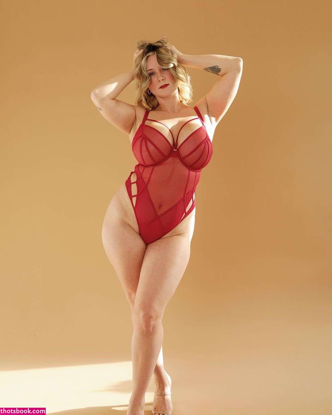 Saterra Lynn Photo #74