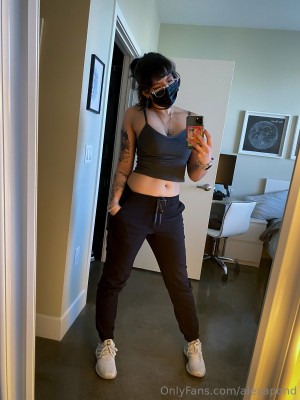 Alexa Pond Photo #178