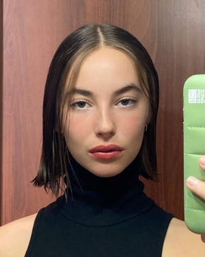 Amelie Manzoli Photo #9