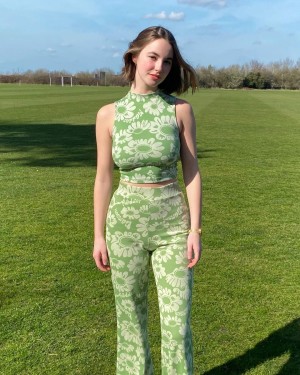 Amelie Manzoli Photo #18