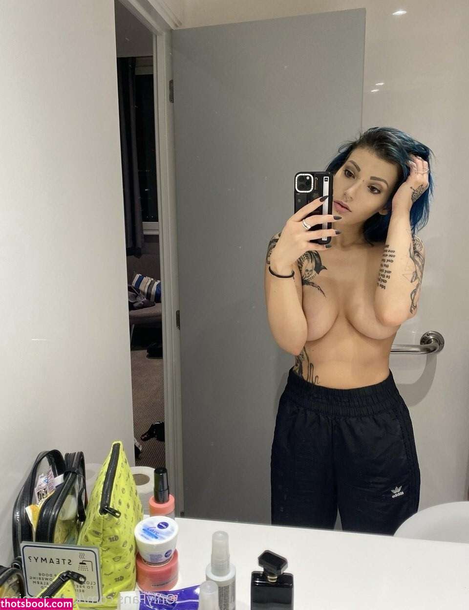 Kati Karenina Photo #94