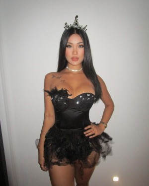 Martina Chen Photo #24