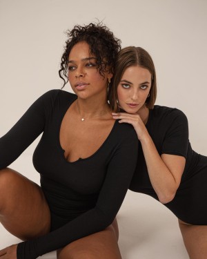 Amelie Manzoli Photo #99